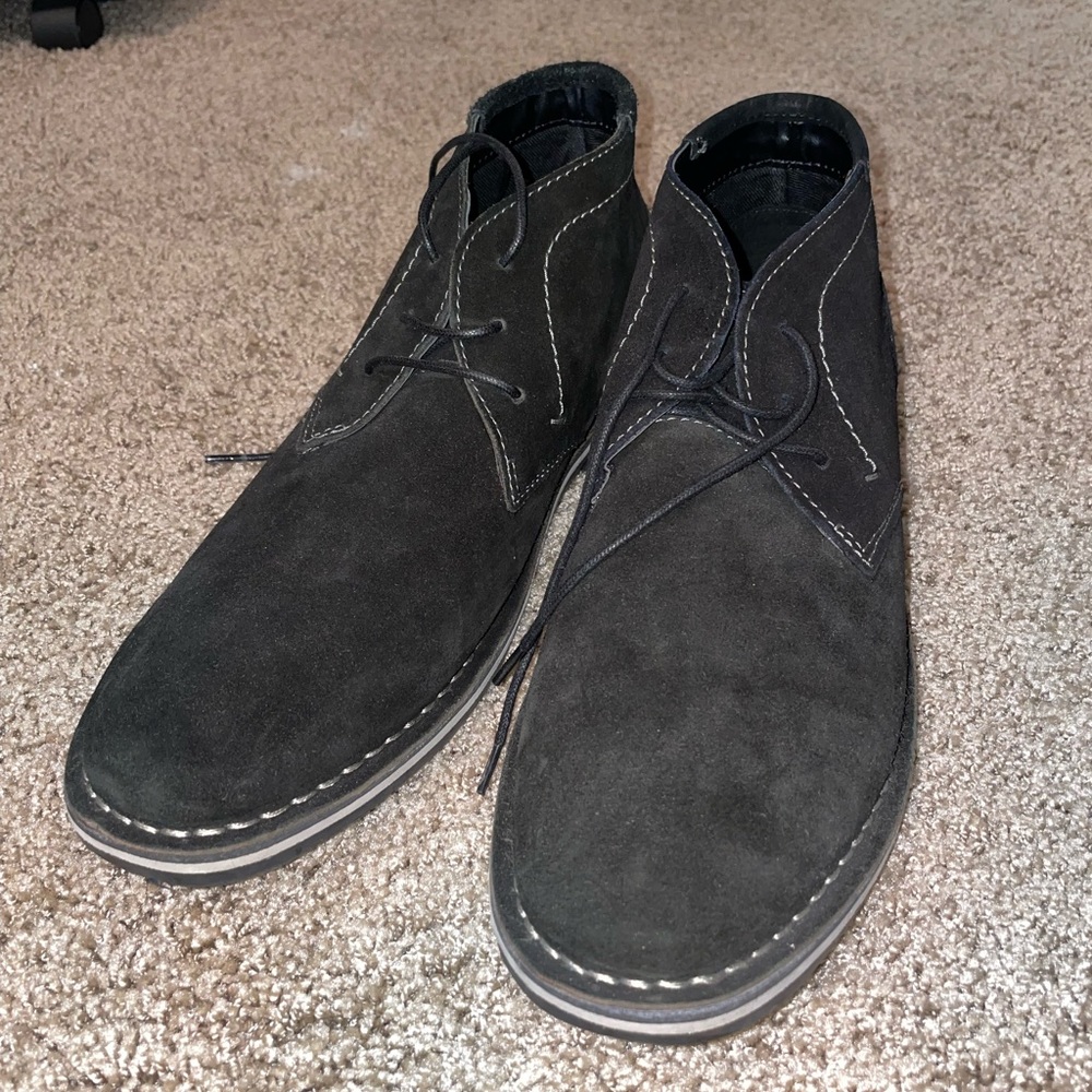 Steve madden black suede shoes